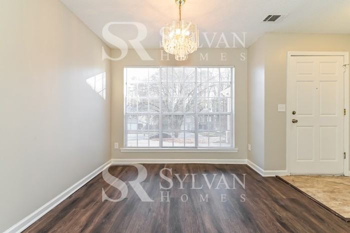 3431 Hollow Oak Dr - Photo 6 of 17