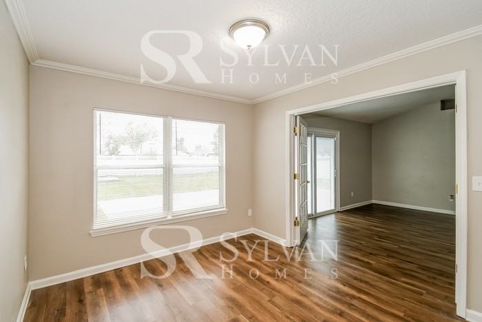 375 Brier Rose Ln - Photo 6 of 17