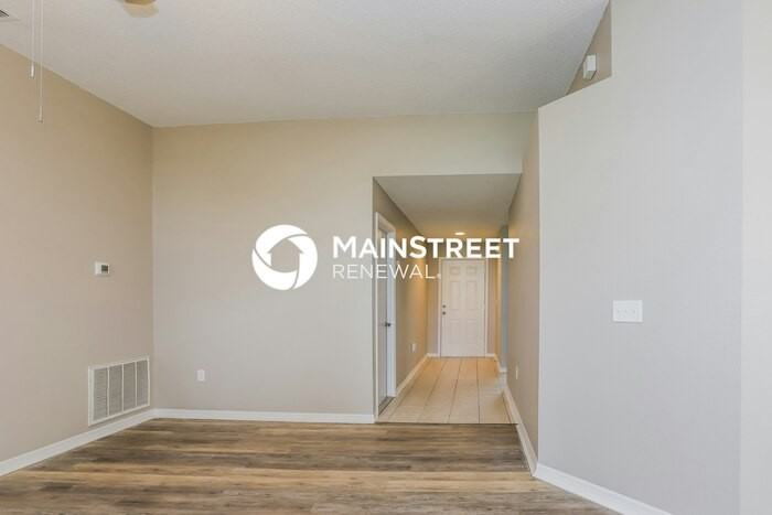 108 Brad Cir - Photo 2 of 16