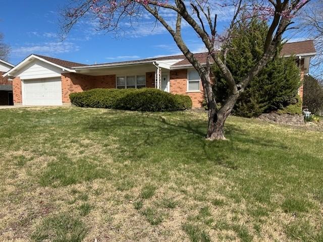 724 Clarence Dr - Photo 2 of 21
