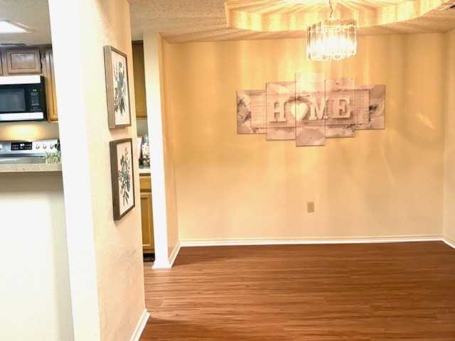 4371 Hulen Cir E #4371 - Photo 7 of 14