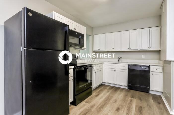 243 Howard Dr - Photo 6 of 16