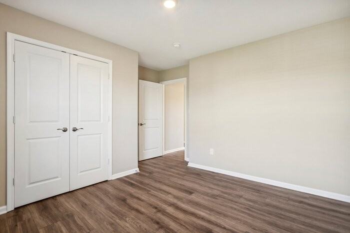 618 Sandalwood Dr - Photo 6 of 33