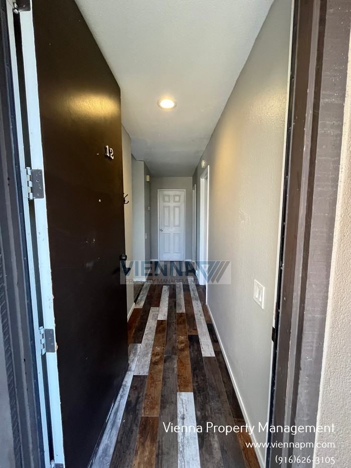 888 Woodside Ln E #12 - Photo 3 of 20