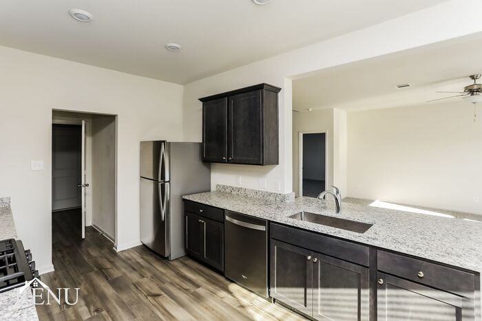 308 Micah Ln - Photo 4 of 20