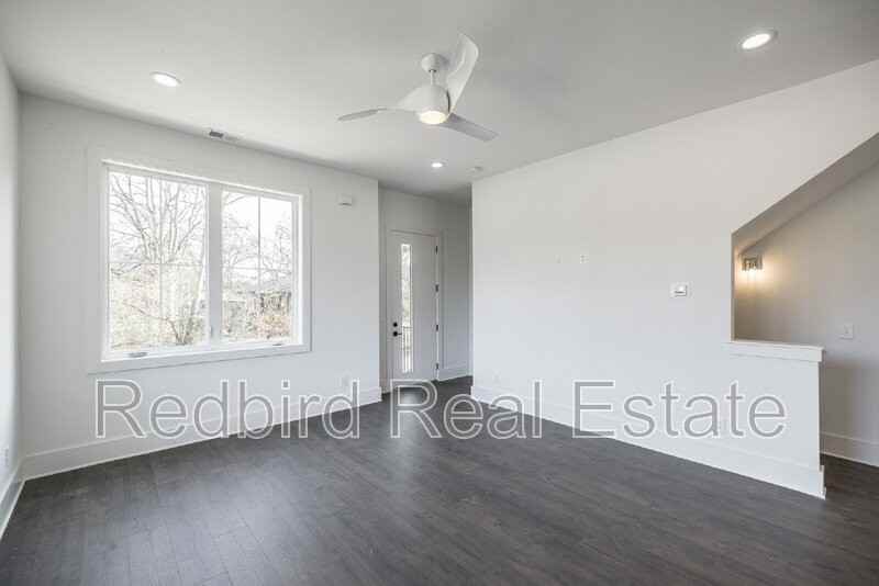 2042 Mckinley St - Photo 4 of 25