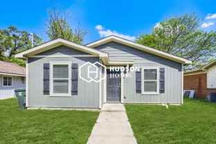 3307 N Luberta St - Photo 1 of 1