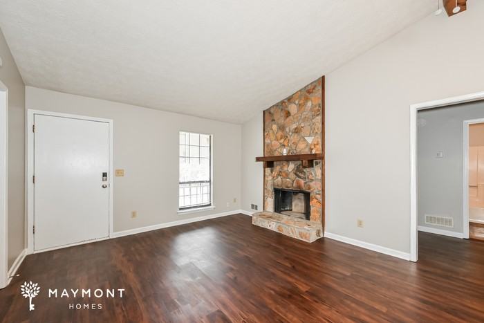 2524 Holly Berry Trl - Photo 5 of 15