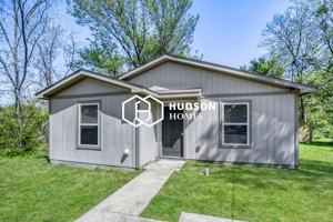 featured image of 2721 Gibbons St