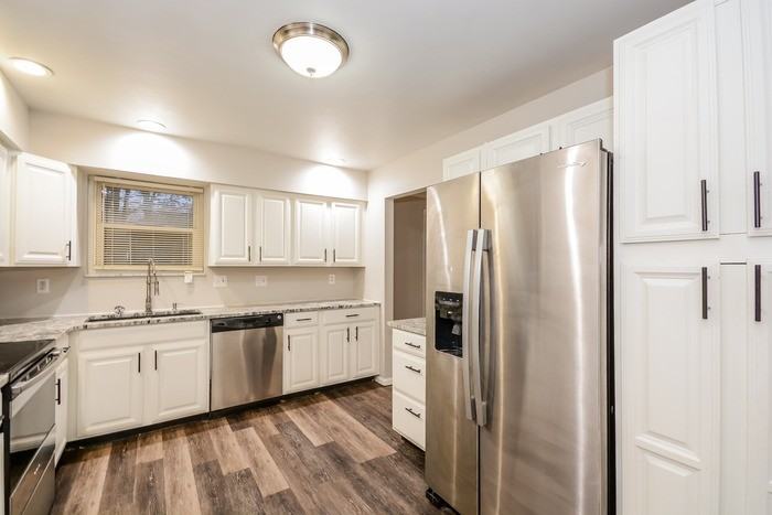 853 Meadow Ridge Dr - Photo 6 of 13