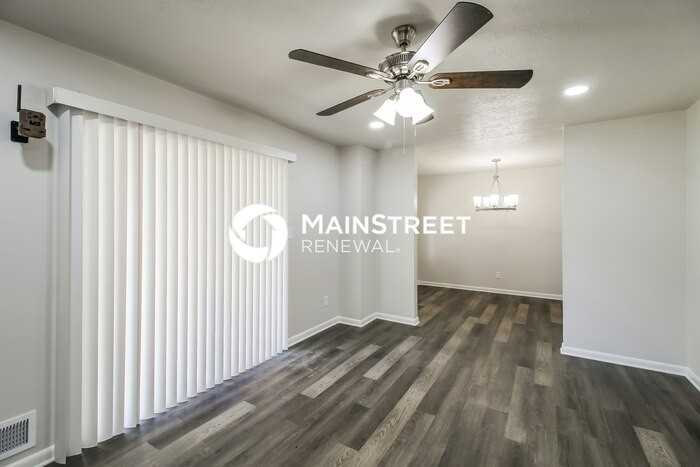 2101 Ann Ct Se - Photo 5 of 17