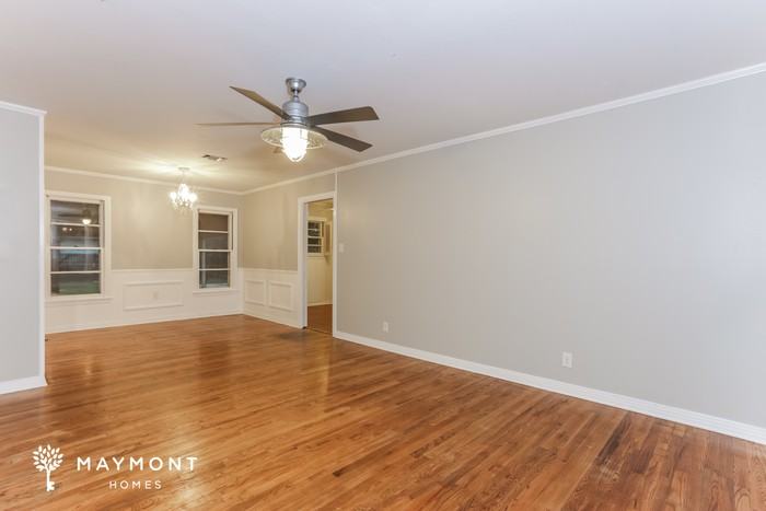 101 Wilmington Ave - Photo 4 of 15