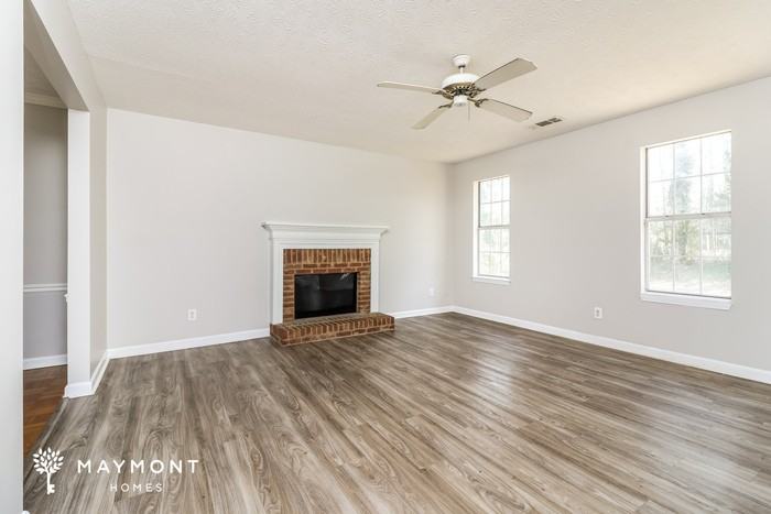 1255 Martinique Ct Sw - Photo 5 of 16