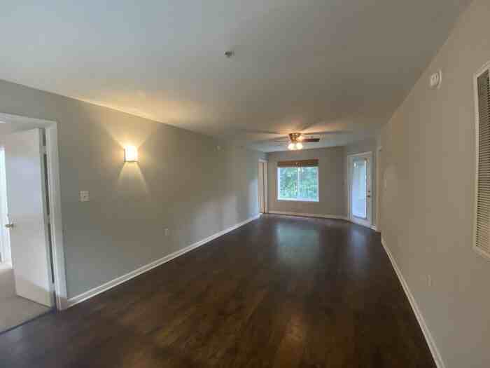 1341 Crab Orchard Dr - Photo 7 of 23