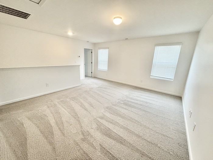 119 Gaelic Dr - Photo 7 of 10