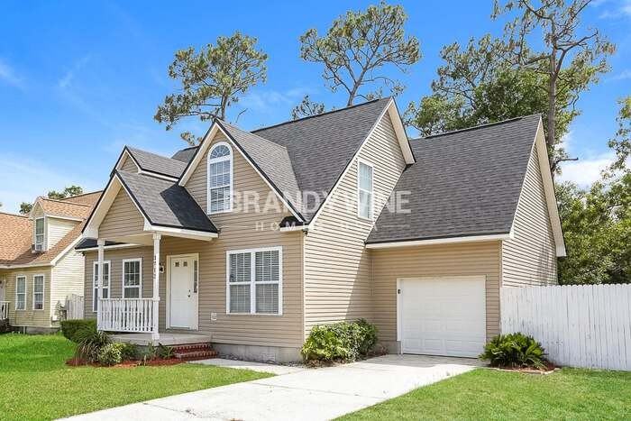 3712 Forest Blvd - Photo 2 of 18