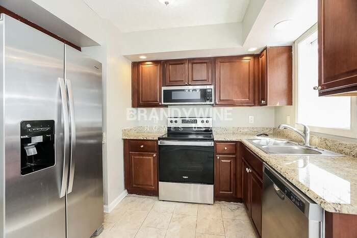 3712 Forest Blvd - Photo 6 of 18