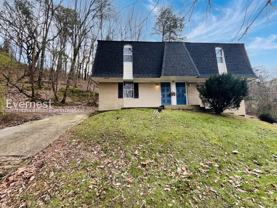 701 Summit Ave #B - Photo 1 of 1