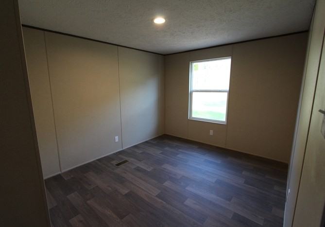 3091 Shannon Rd - Photo 6 of 14