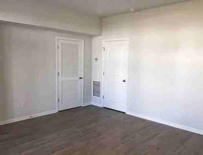 365 Spindlewood Way - Photo 4 of 9