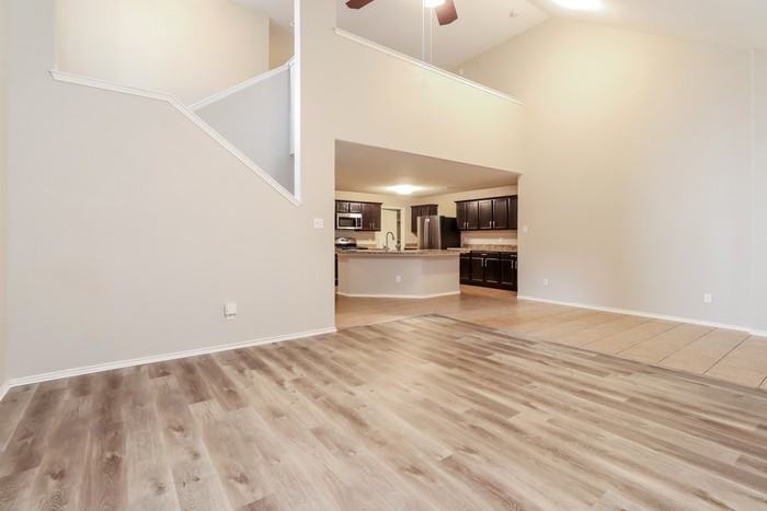 19194 Shire Horse Blvd - Photo 5 of 16