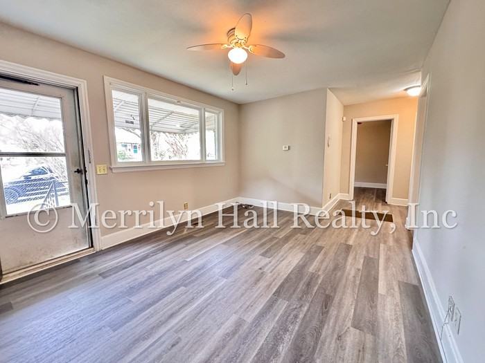 3611 Hydrangea St - Photo 4 of 13