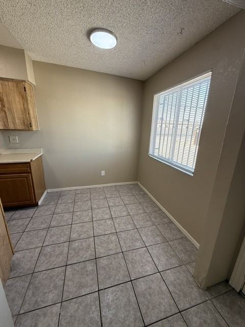 5711 E 26th St #B - Photo 5 of 16