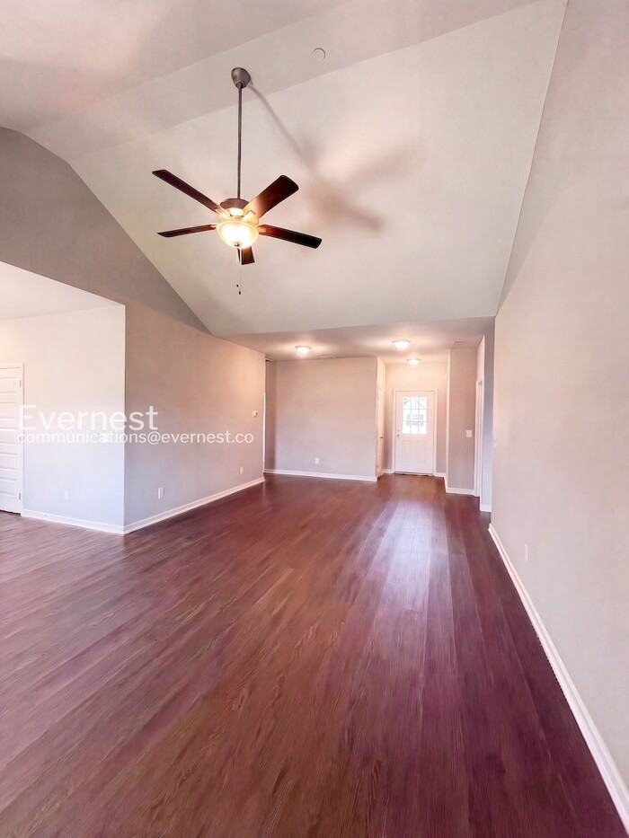 1109 Prospect Ct - Photo 7 of 31