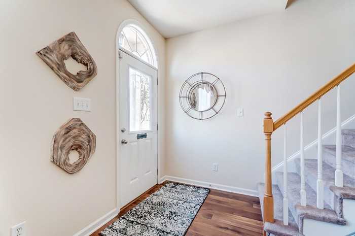 1880 Arbors Dr #B - Photo 2 of 31