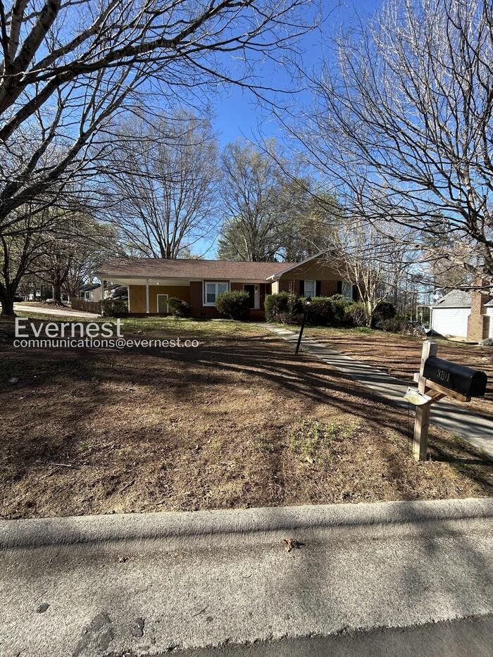 3101 Amidon Dr - Photo 2 of 30