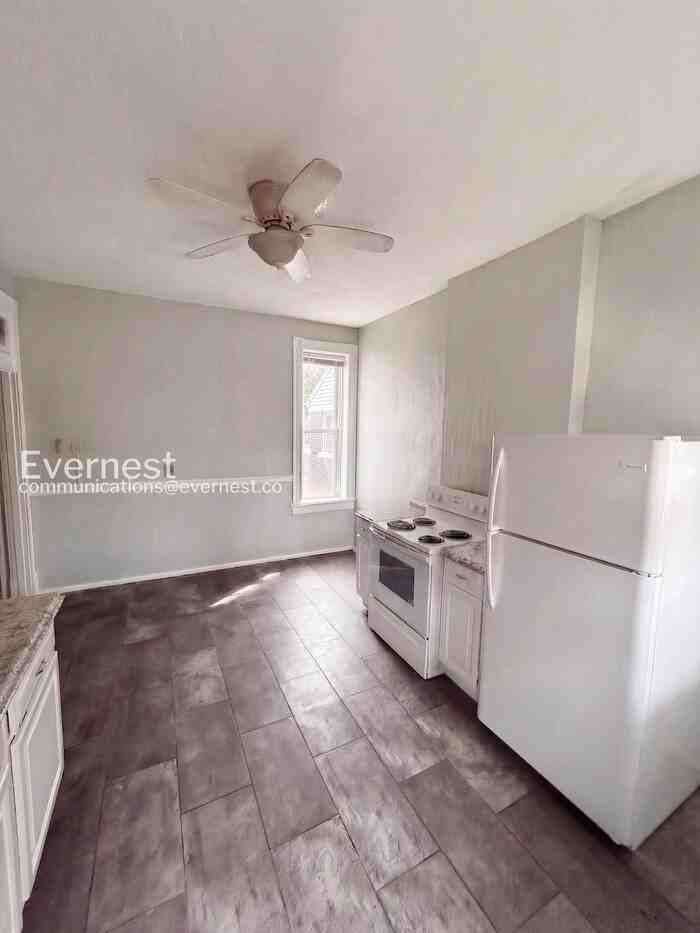 4127 Oregon Ave #2F - Photo 4 of 20