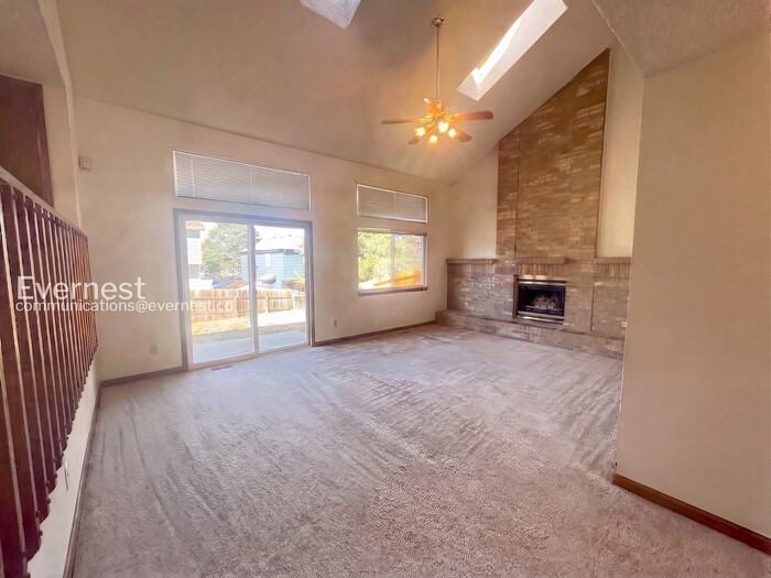 4930 Sprangler Dr - Photo 4 of 25