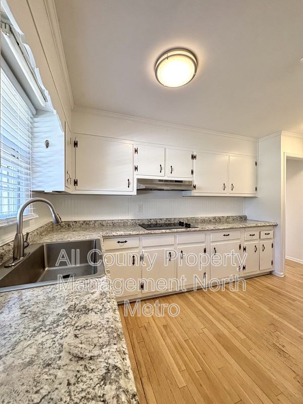 1273 Becket Dr Ne - Photo 3 of 19