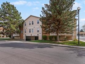 816 E Gatewood Dr #816 - Photo 1 of 1