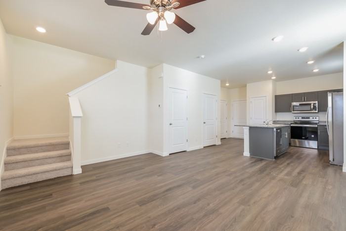 13416 Oneida Ln - Photo 5 of 17