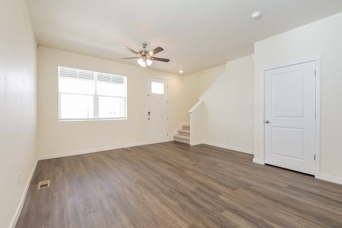 13416 Oneida Ln - Photo 7 of 17