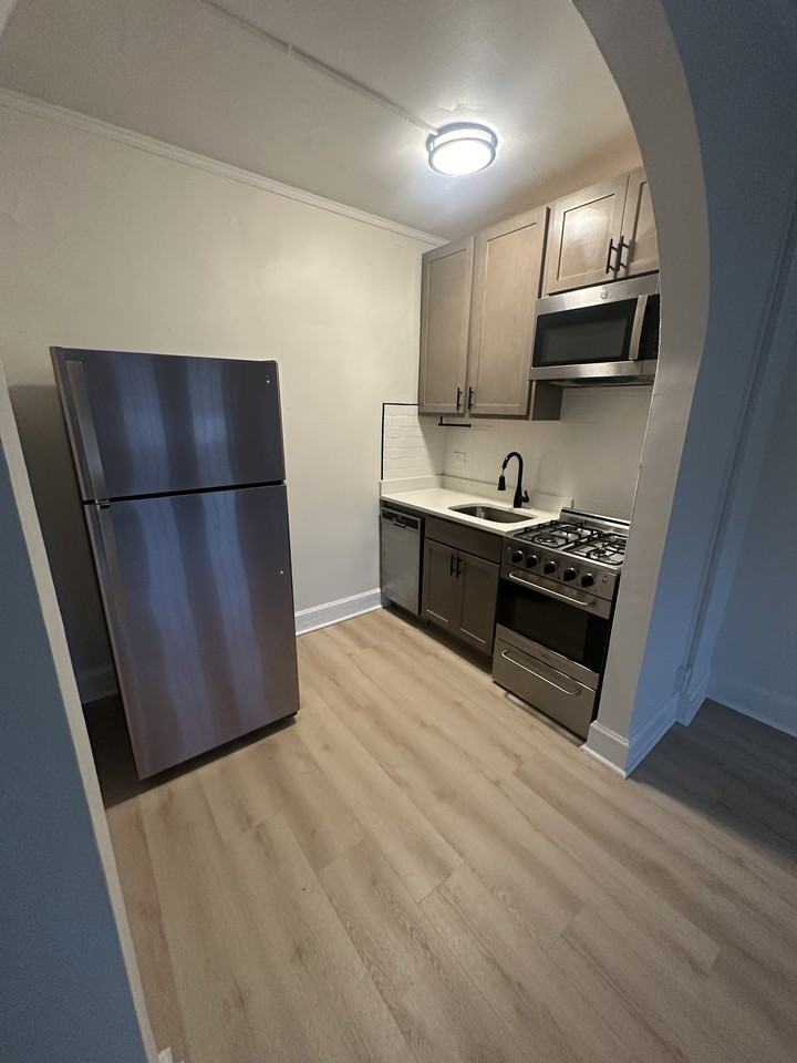 5950 Hohman Ave #401 - Photo 2 of 4