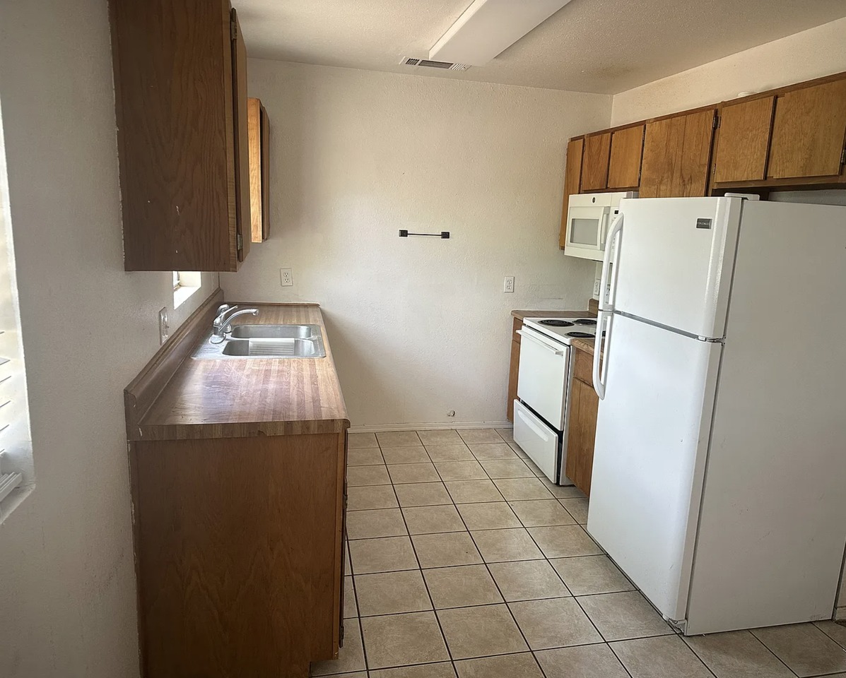 108 Fleury Way #NA - Photo 4 of 7