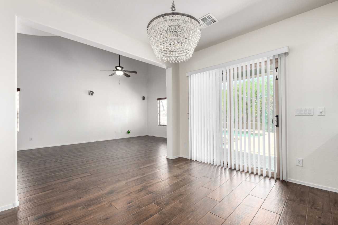 16306 N 73rd Dr #NA - Photo 7 of 36