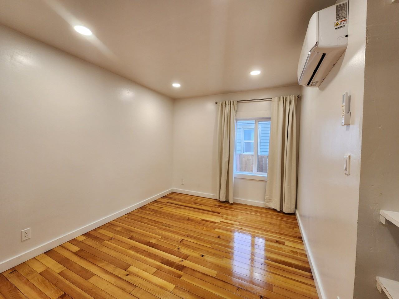 635 Se Ford St #NA - Photo 5 of 18