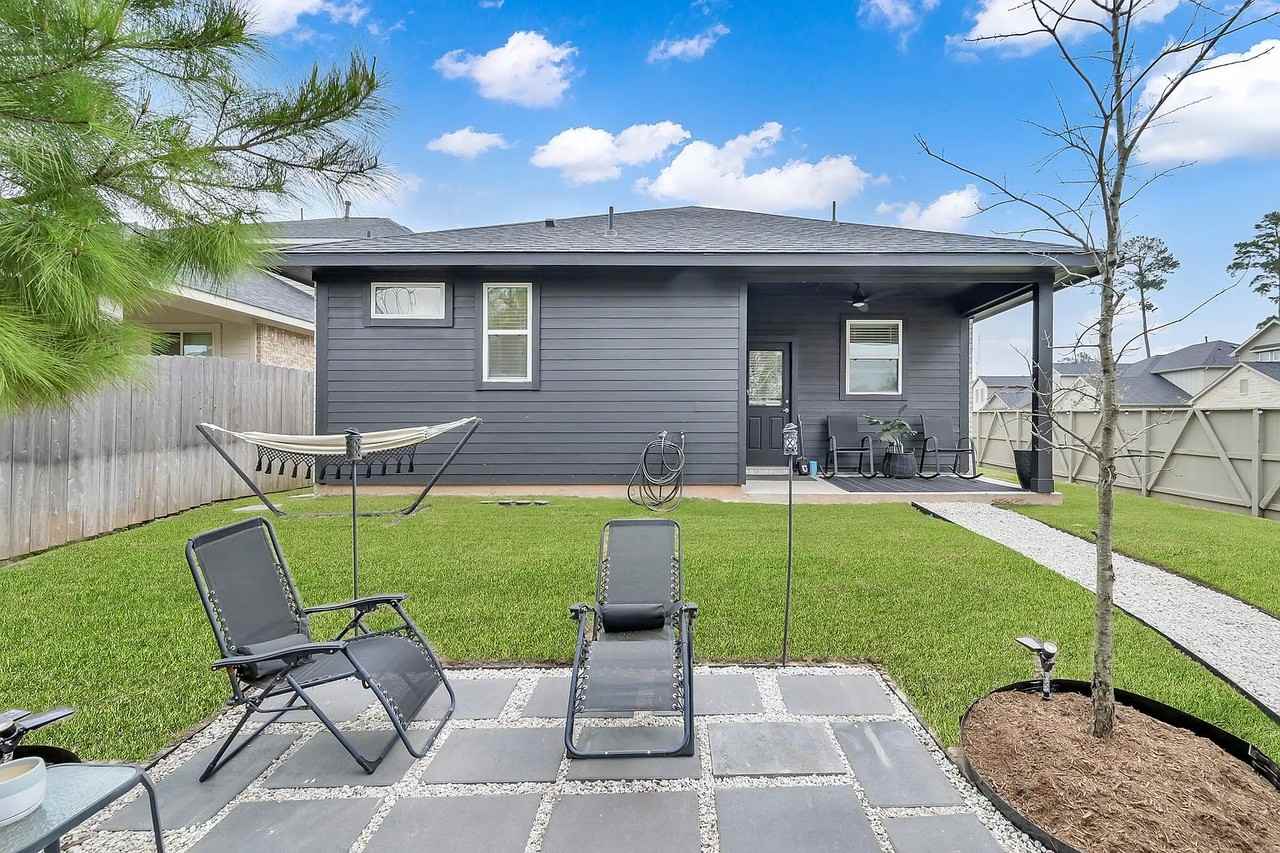 40558 Berylline Ln #NA - Photo 2 of 28