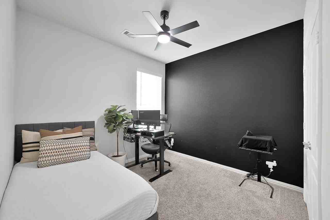 40558 Berylline Ln #NA - Photo 3 of 28