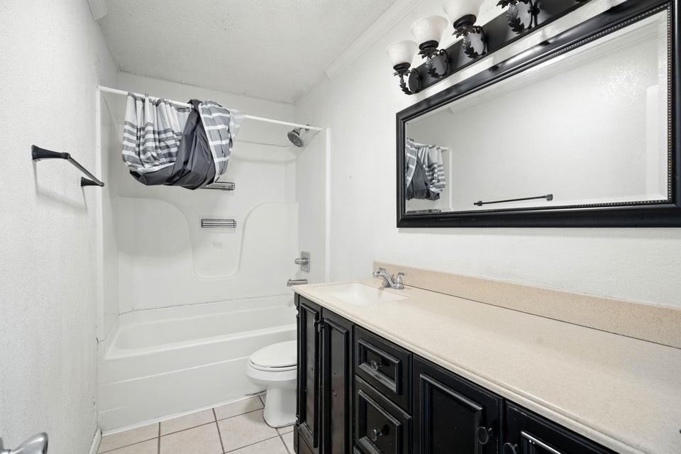 5123 38th St #NA - Photo 6 of 8