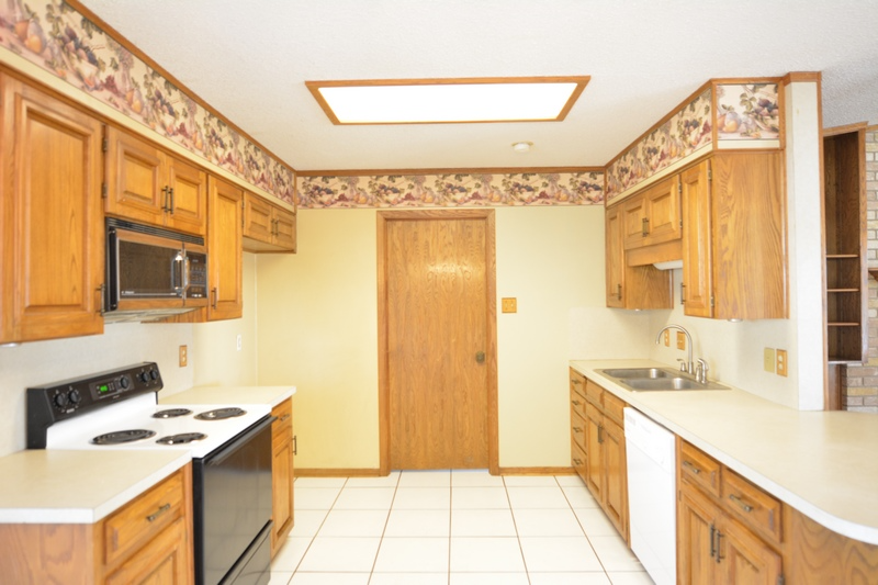 4175 Birdwatchers #NA - Photo 4 of 23