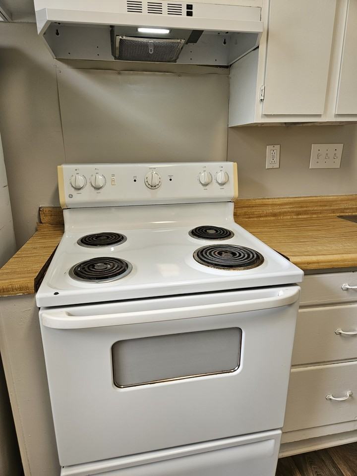 8 Circle St #NA - Photo 3 of 11