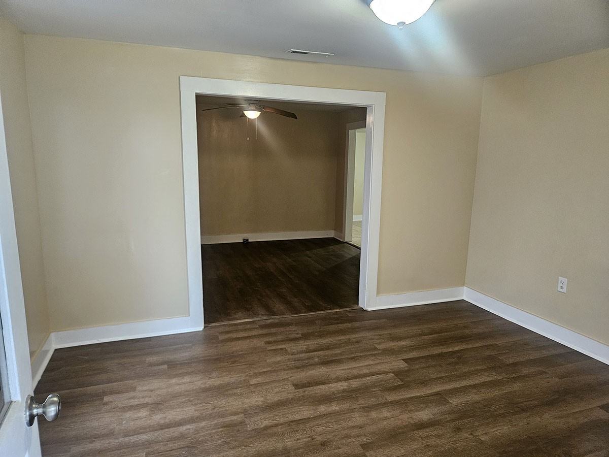 837 Sycamore Ave #NA - Photo 7 of 16