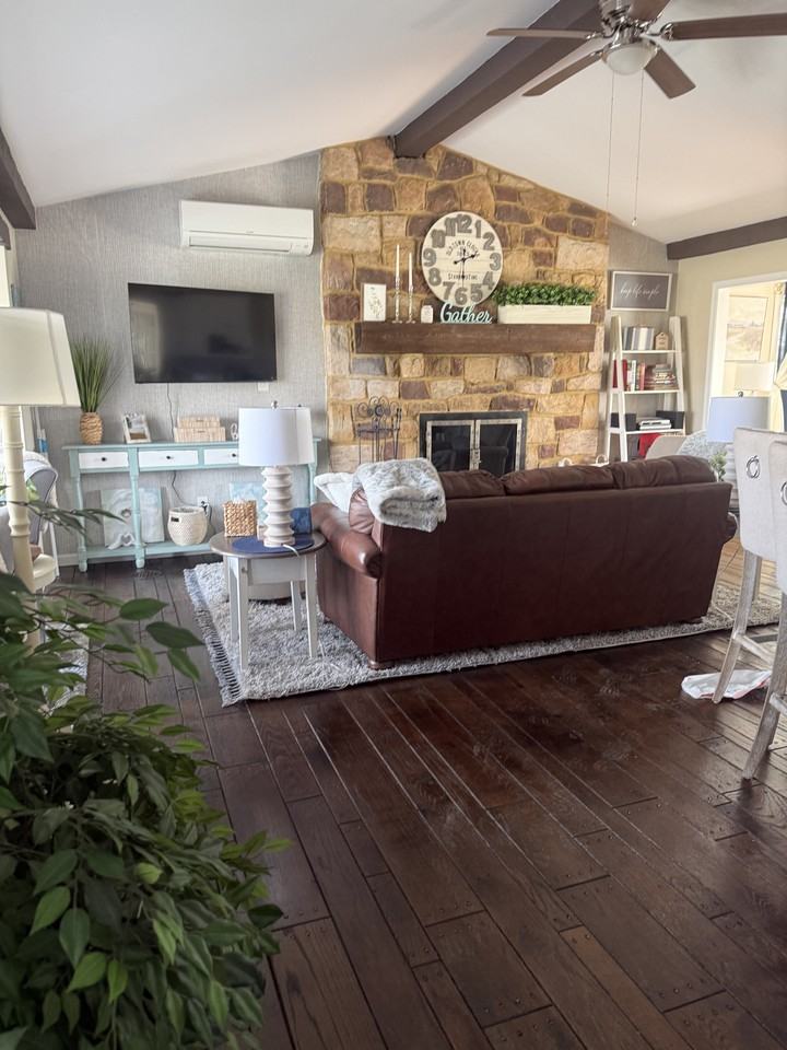 603 Mumma Rd #NA - Photo 4 of 16