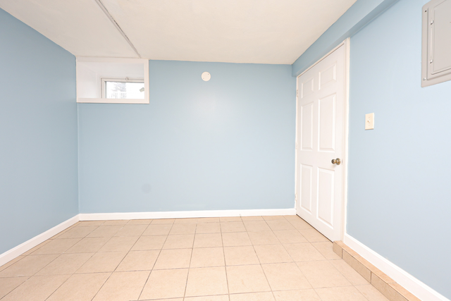 23 Hudson St #LL - Photo 5 of 16