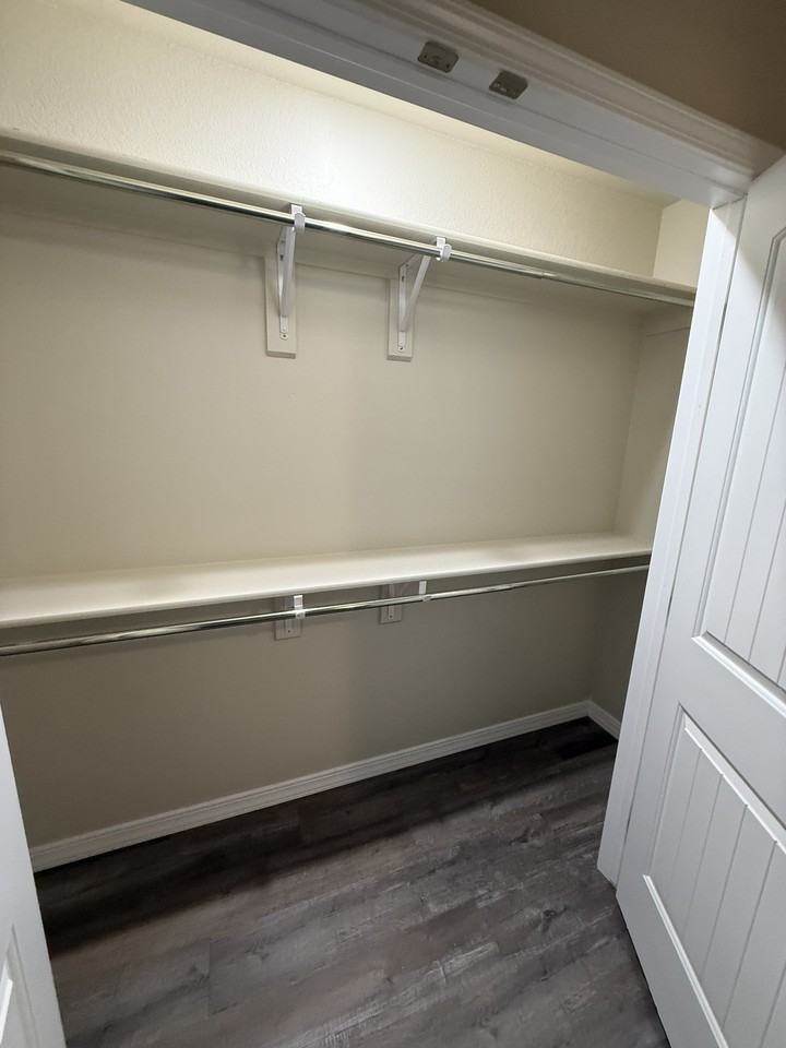 719 N School St #NA - Photo 4 of 12