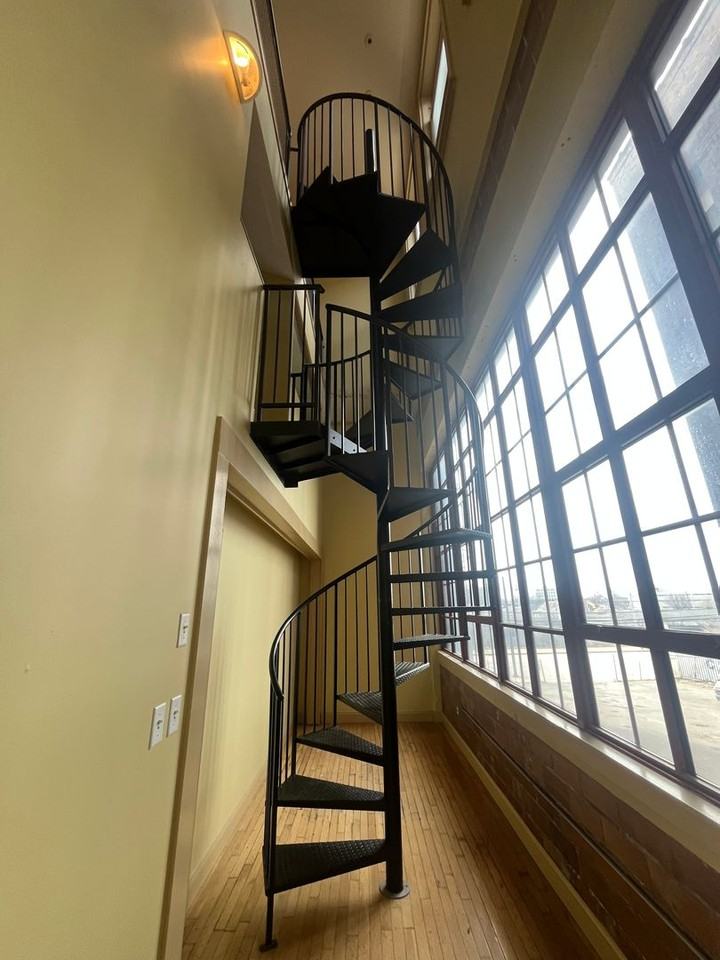 2341 Carnegie Ave #306 - Photo 4 of 15